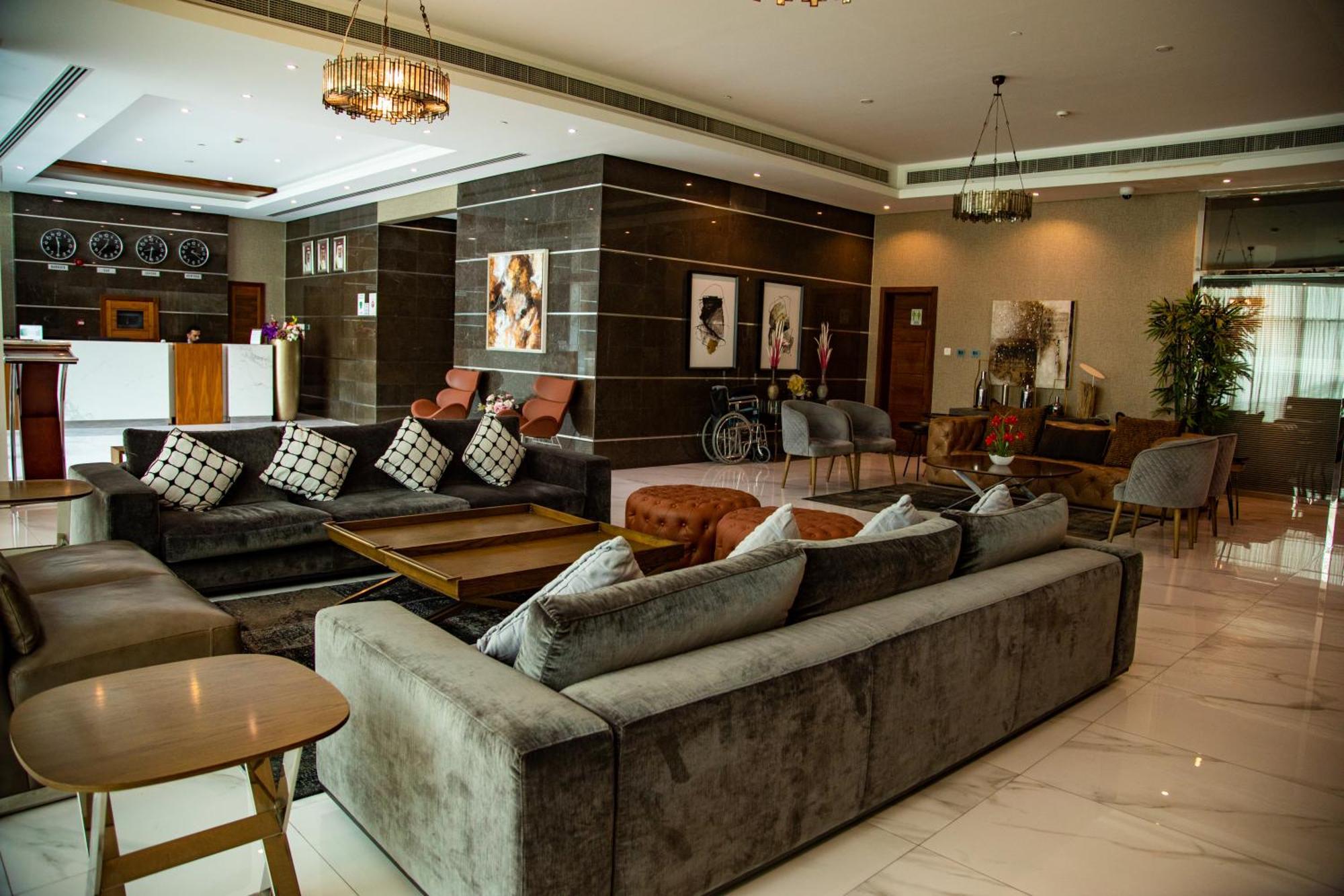Ginger Luxury Juffair Apartment *
